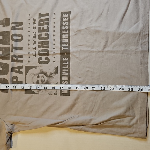 Dolly Parton Medium Tee Shirt Men's Fit - Picture 5 of 5